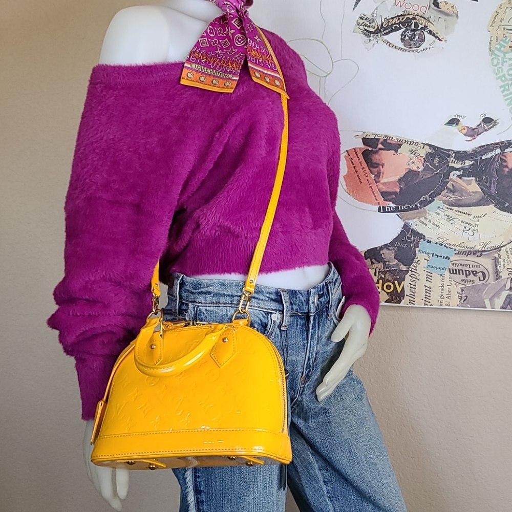 MORE PICTURES LOUIS VUITTON ALMA BB VERNIS YELLOW